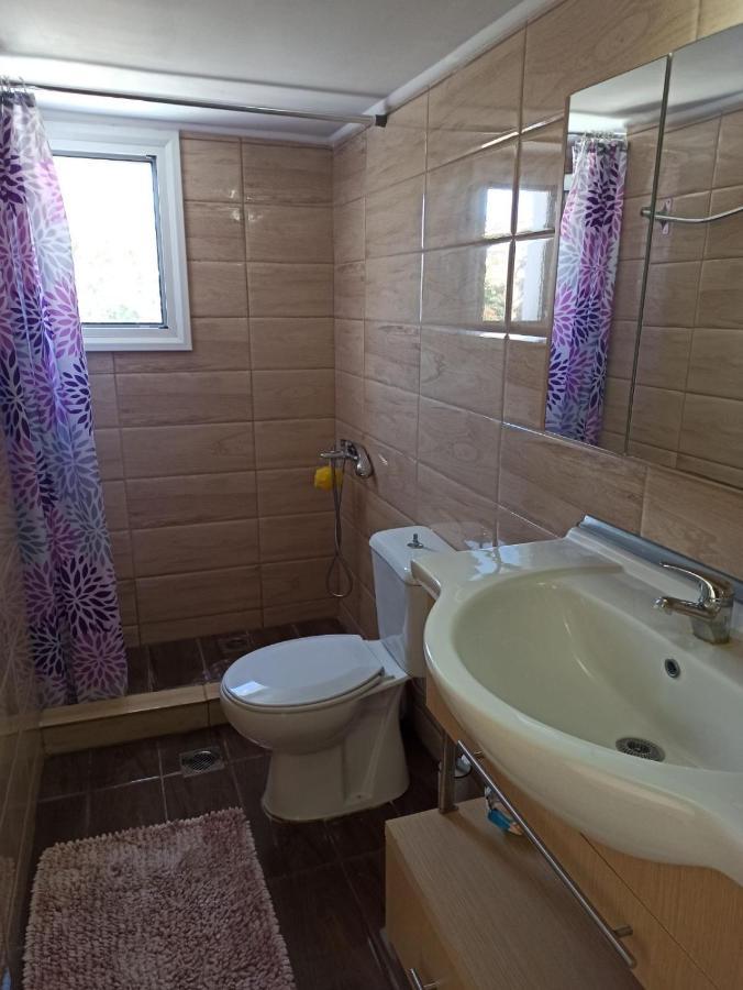 M&M Small House Rhodes City Bagian luar foto